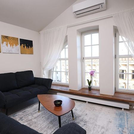 Bright Attic Flat In The Centre Lejlighed Riga Eksteriør billede